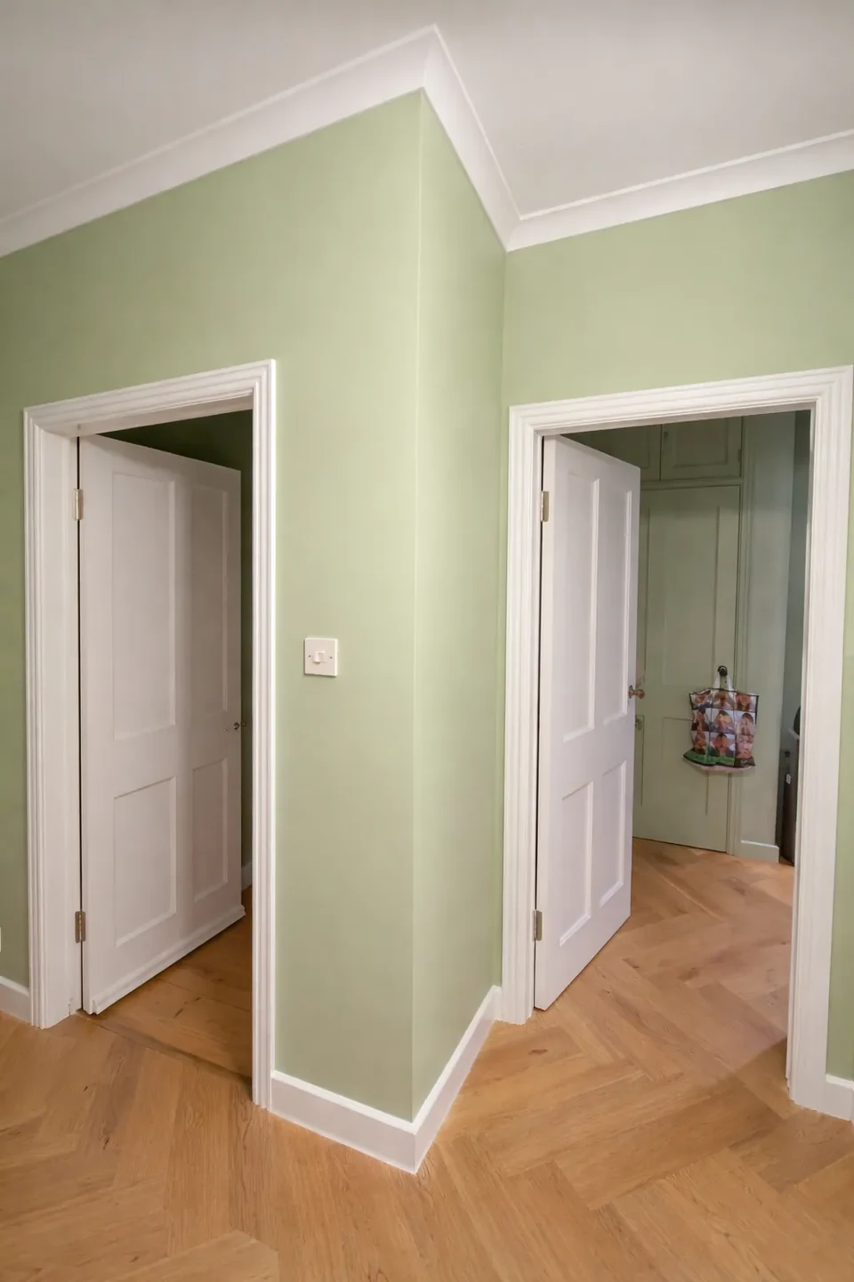 Hallway decoration and flooring.